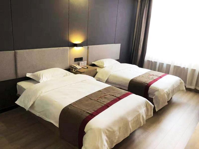 Thank Inn Plus Hotel Hebei Shijiazhuang Zhengding New District International Small Commodity City Exterior photo